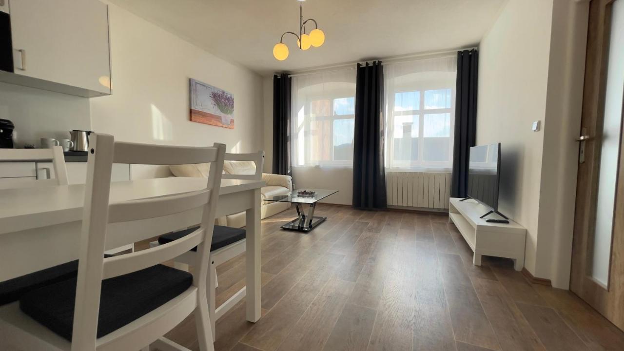 R&J Apartmany Broumov Exterior photo