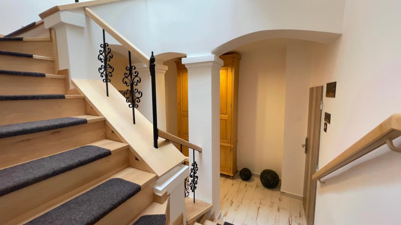 R&J Apartmany Broumov Exterior photo